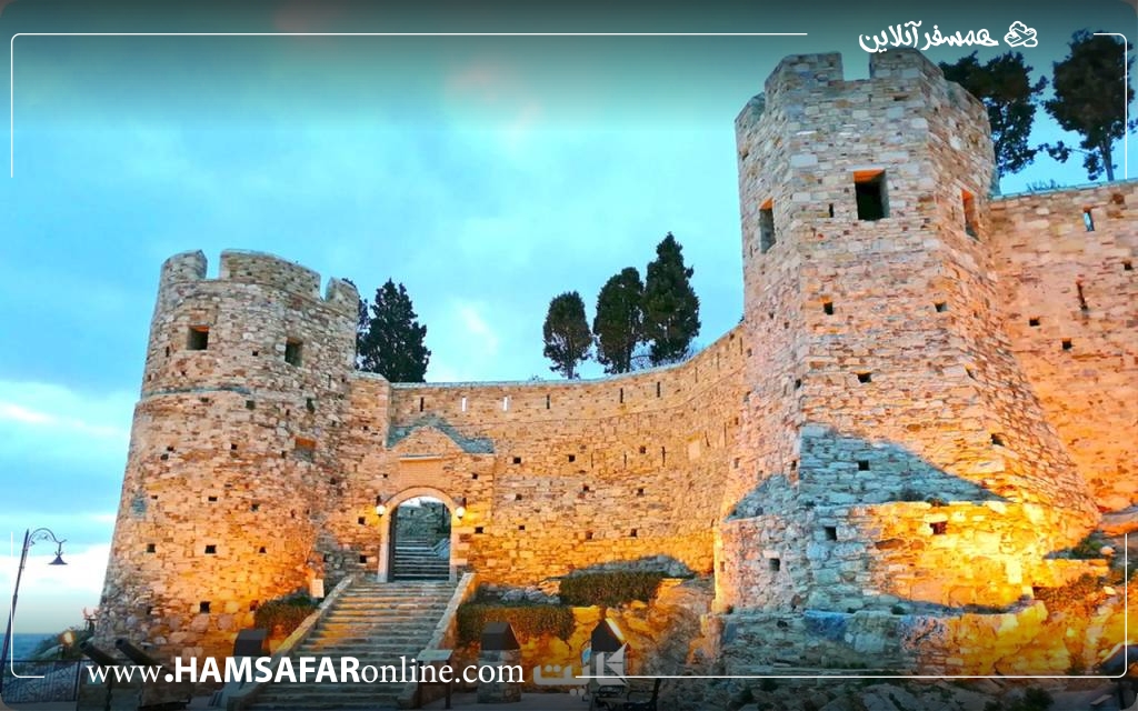 قلعه کوش آداسی ترکیه از شهرهای زیبای ترکیه 
