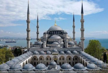 مسجد سلطان احمد یا مسجد آبی از مکان های دیدنی استانبول