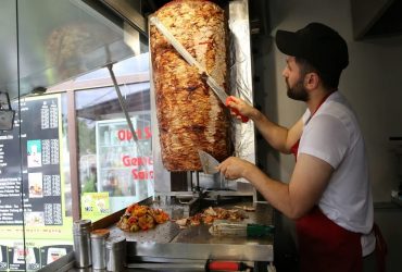 دونر از 5 غذای خیابانی استانبول