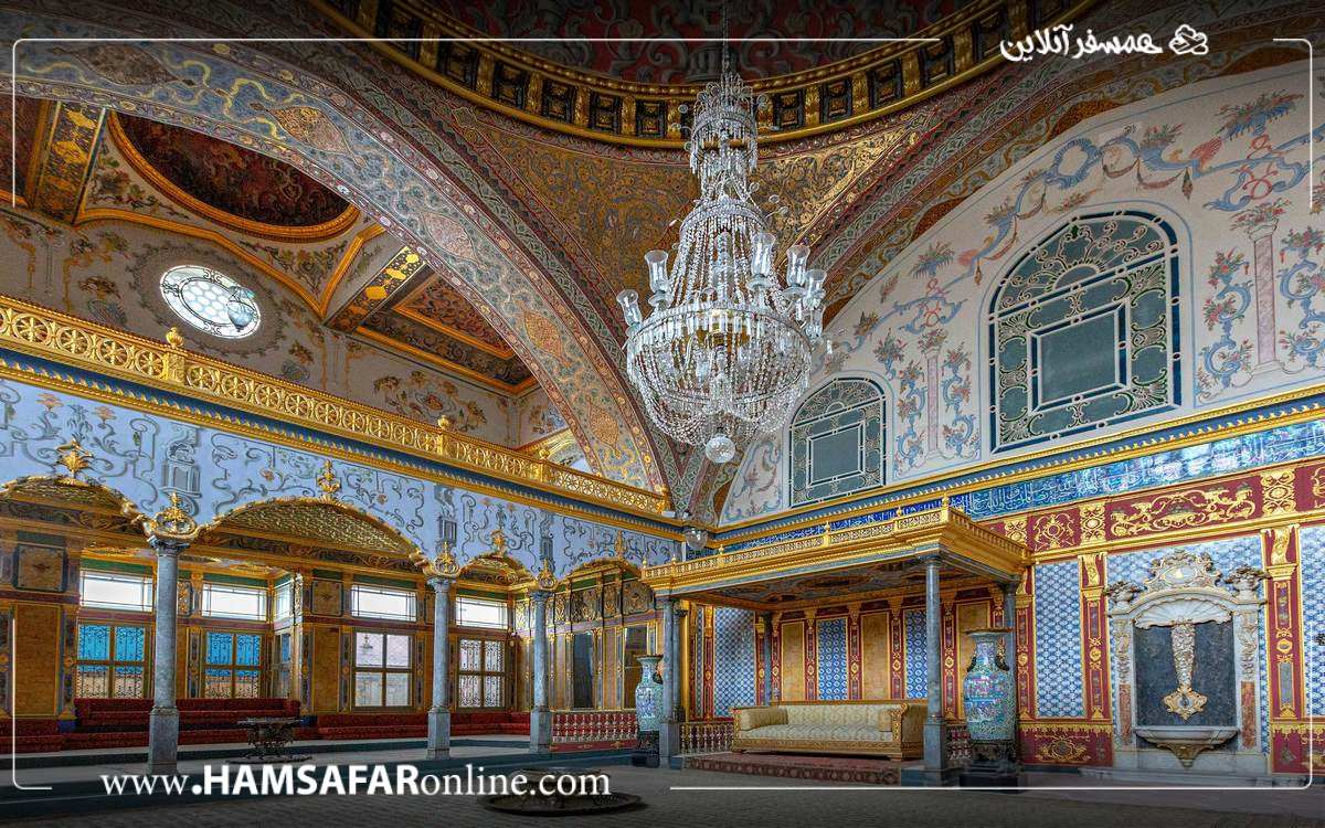کاخ توپ‌کاپی (Topkapi Palace) از مکان‌های پربازدید در استانبول